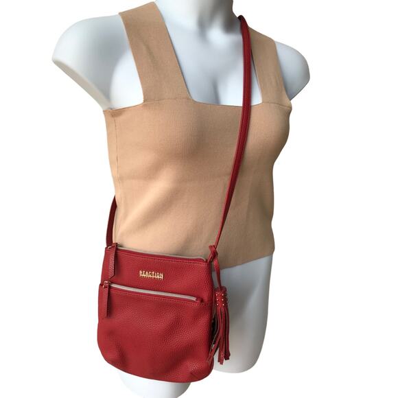 Kenneth Cole Reaction Cherry Red Pebbled Faux Leather Crossbody Bag - Picture 2 of 7